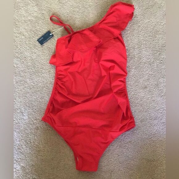 NWT Summer Mae Maternity Red One-Shoulder Swimsuit - Picture 4 of 8
